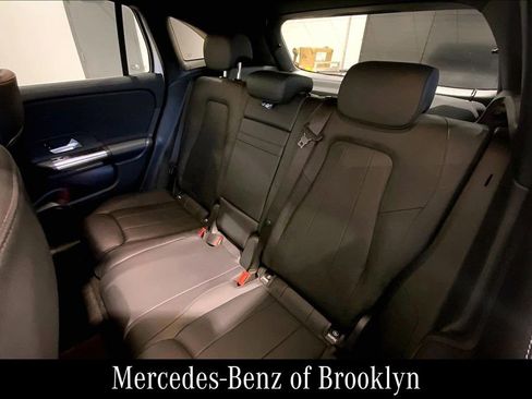 Certified 2023 Mercedes-Benz GLA 250 4MATIC image 21