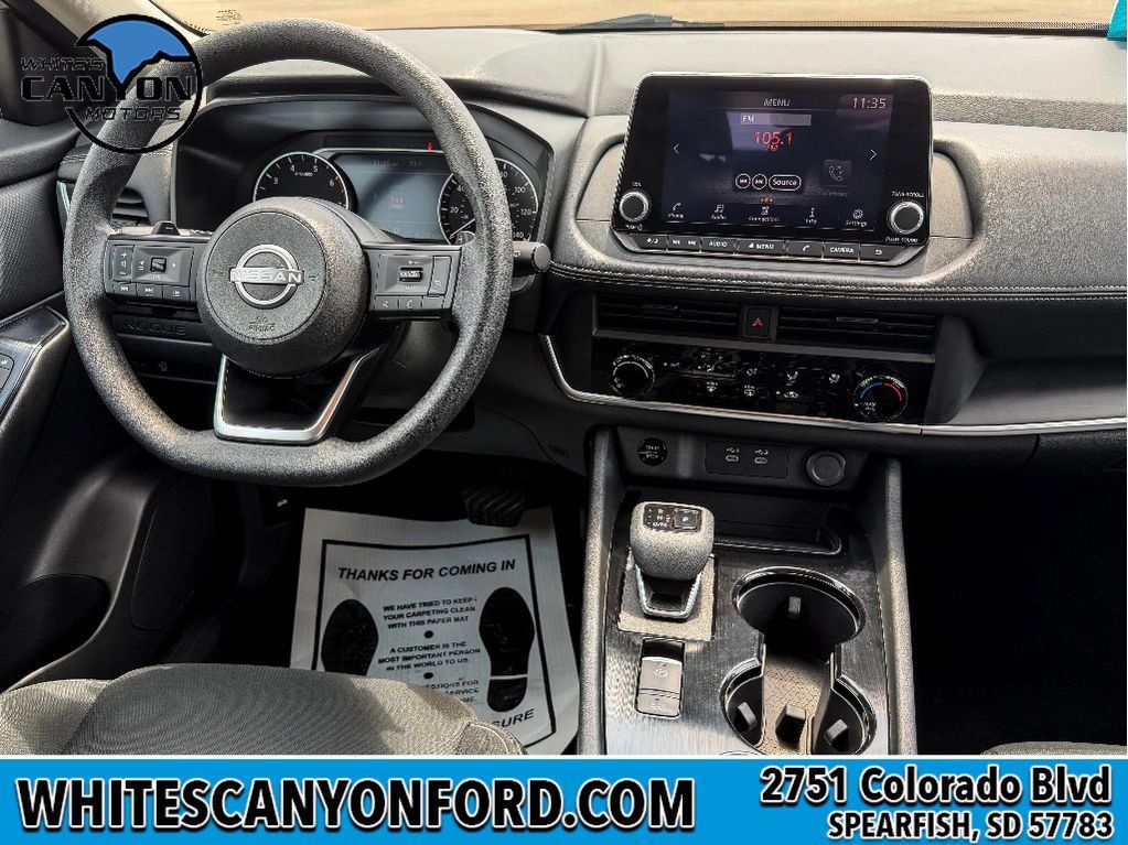 Used 2024 Nissan Rogue S AWD/4WD image 6