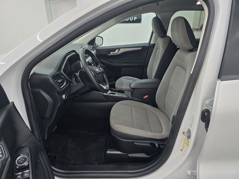 Used 2021 Ford Escape SE FWD image 11