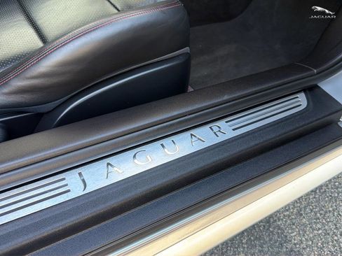 Used 2013 Jaguar XKR R image 40
