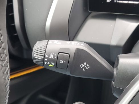 New 2026 BMW X3 xDrive30 w/ Premium Package image 14