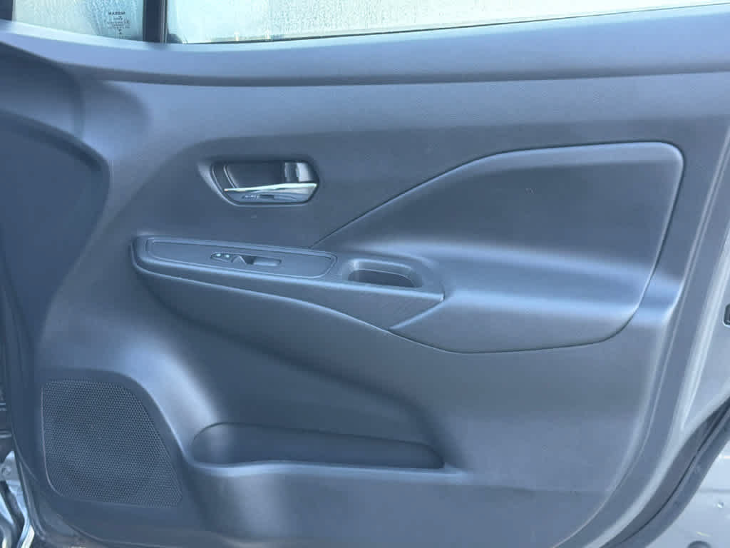 Used 2025 Nissan Versa SV FWD image 15