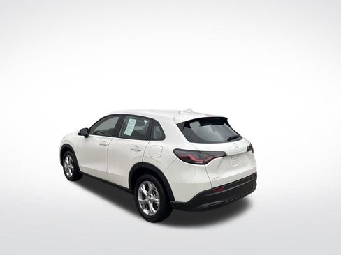 Used 2025 Honda HR-V LX image 5
