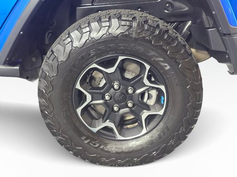 Used 2023 Jeep Wrangler Unlimited Rubicon 4xe w/ Steel Bumper Group AWD/4WD image 20