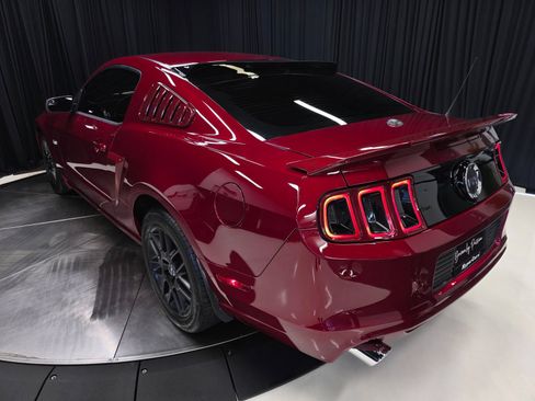Used 2014 Ford Mustang GT Premium w/ Comfort Package RWD image 54