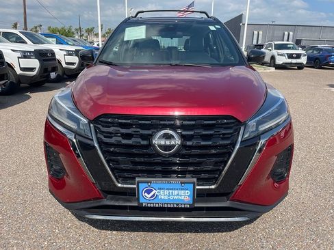 Certified 2024 Nissan Kicks SR w/ SR Premium Package FWD image 2
