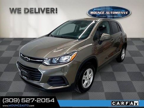 Used 2021 Chevrolet Trax LS w/ Tint and Cruise Package AWD/4WD image 2
