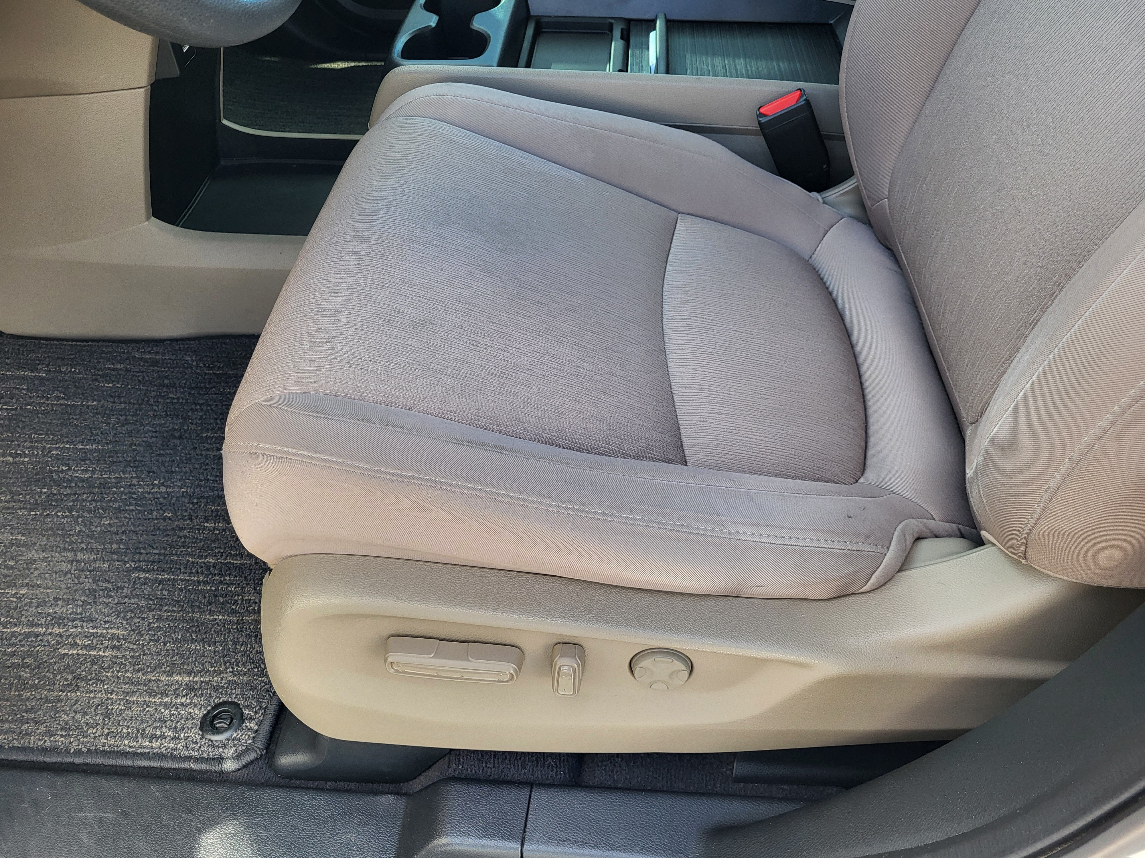 Used 2021 Honda Odyssey EX image 11