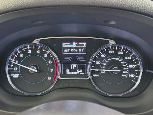 Used 2017 Subaru Forester 2.5i Premium AWD/4WD image 43