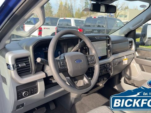 New 2026 Ford F250 XLT w/ XLT Premium Package image 10