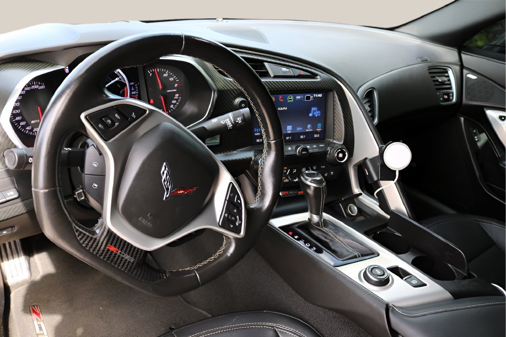 Used 2016 Chevrolet Corvette Z06 w/ 2LZ Preferred Equipment Group RWD image 15