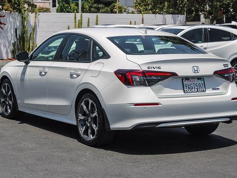 Used 2026 Honda Civic Sport Touring image 7