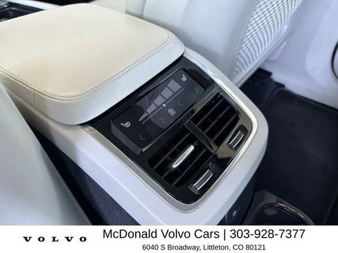 Used 2023 Volvo XC90 T8 Plus AWD/4WD image 15