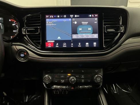 Used 2025 Dodge Durango GT w/ Blacktop Package image 8
