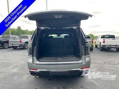 New 2026 Chevrolet Suburban Premier w/ Sun And Tow Package AWD/4WD image 18