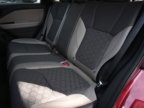 Certified 2025 Subaru Forester image 29