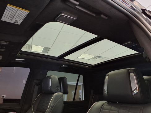 Certified 2023 Cadillac Escalade V w/ LPO, ONYX Package AWD/4WD image 22