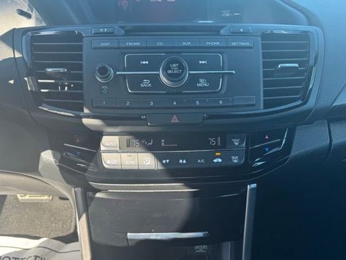 Used 2016 Honda Accord Sport image 13