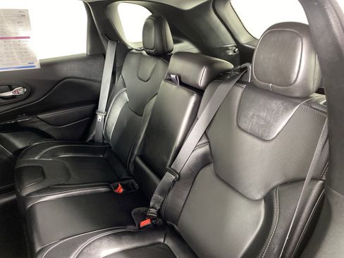 Used 2023 Jeep Cherokee Altitude Lux image 31