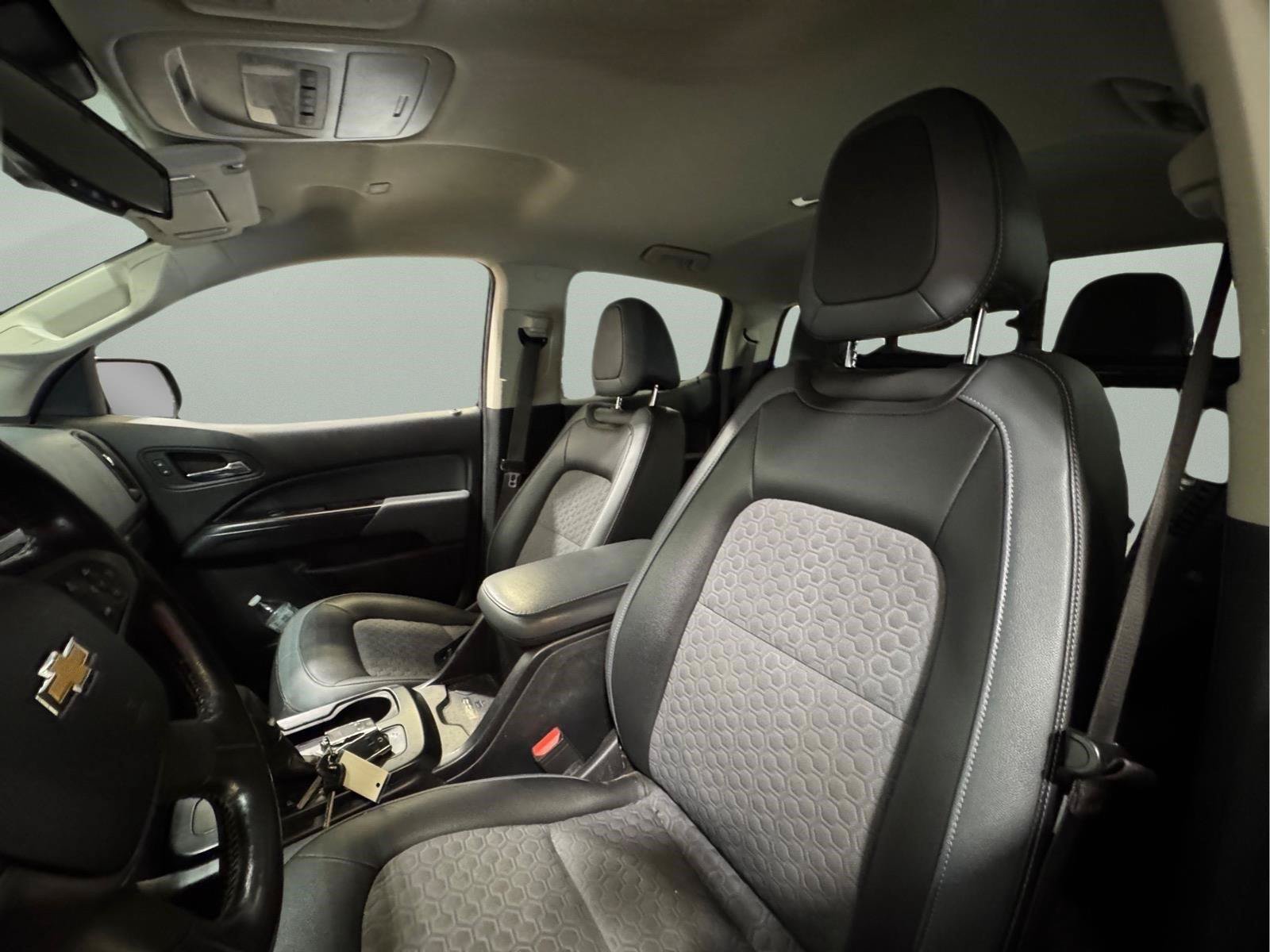 Used 2020 Chevrolet Colorado Z71 RWD image 3