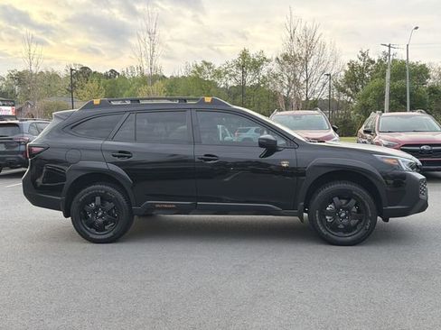 Used 2025 Subaru Outback Wilderness image 3