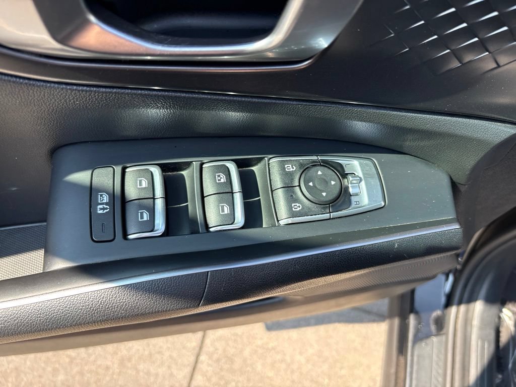 Used 2023 Kia Sorento EX AWD/4WD image 14