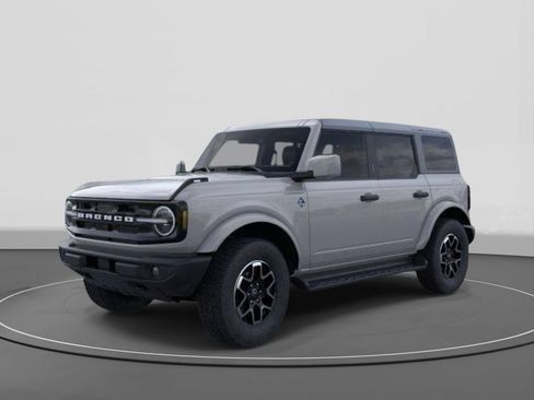 New 2026 Ford Bronco Outer Banks AWD/4WD image 1