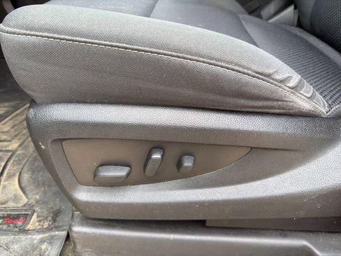 Used 2017 Chevrolet Silverado 1500 LT w/ All Star Edition image 15