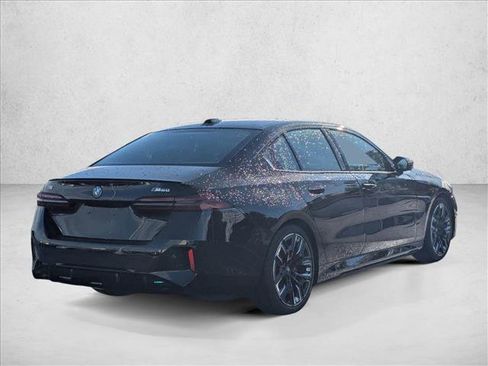 Used 2024 BMW i5 M60 w/ Premium Package image 5