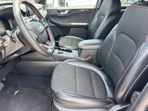 Used 2025 Ford Escape ST-Line AWD/4WD image 15