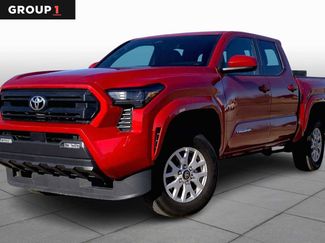 Used 2024 Toyota Tacoma SR5 video 1
