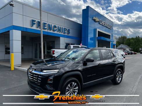 Used 2025 Chevrolet Equinox LT AWD/4WD image 1