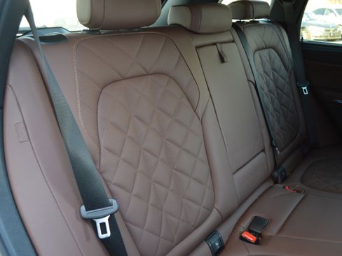 Certified 2025 BMW X5 sDrive40i w/ Premium Package image 35