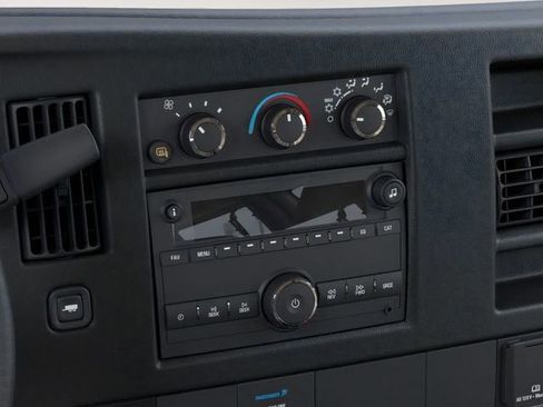 New 2026 GMC Savana 2500 image 20