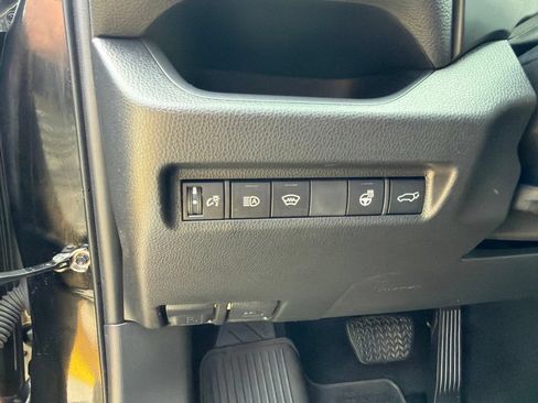 Used 2023 Toyota RAV4 XLE w/ Convenience Package AWD/4WD image 15