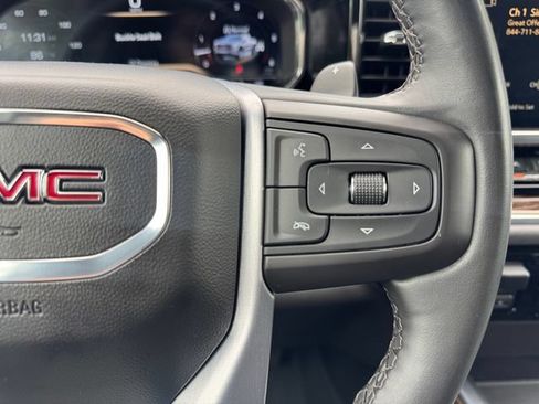 Used 2023 GMC Sierra 1500 Elevation w/ Elevation Premium Package AWD/4WD image 15