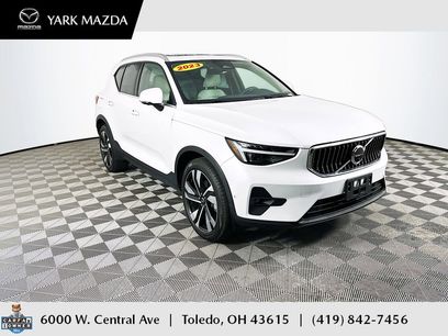 Used 2023 Volvo XC40 B5 Ultimate w/ Protection Package Premier