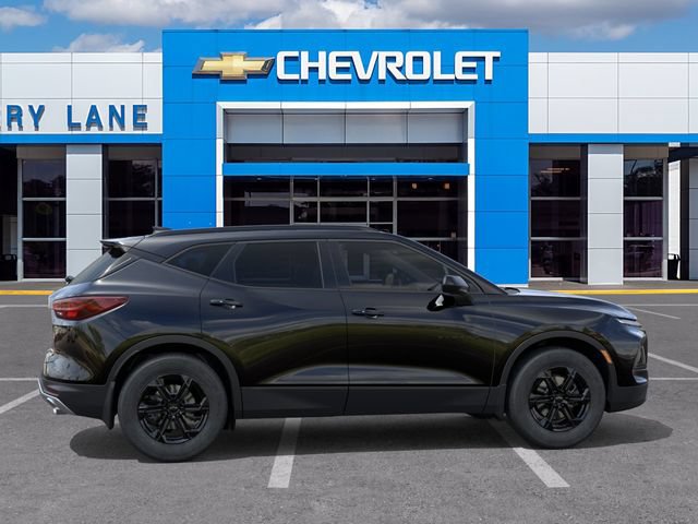 New 2026 Chevrolet Blazer LT w/ Midnight/Sport Edition FWD image 5