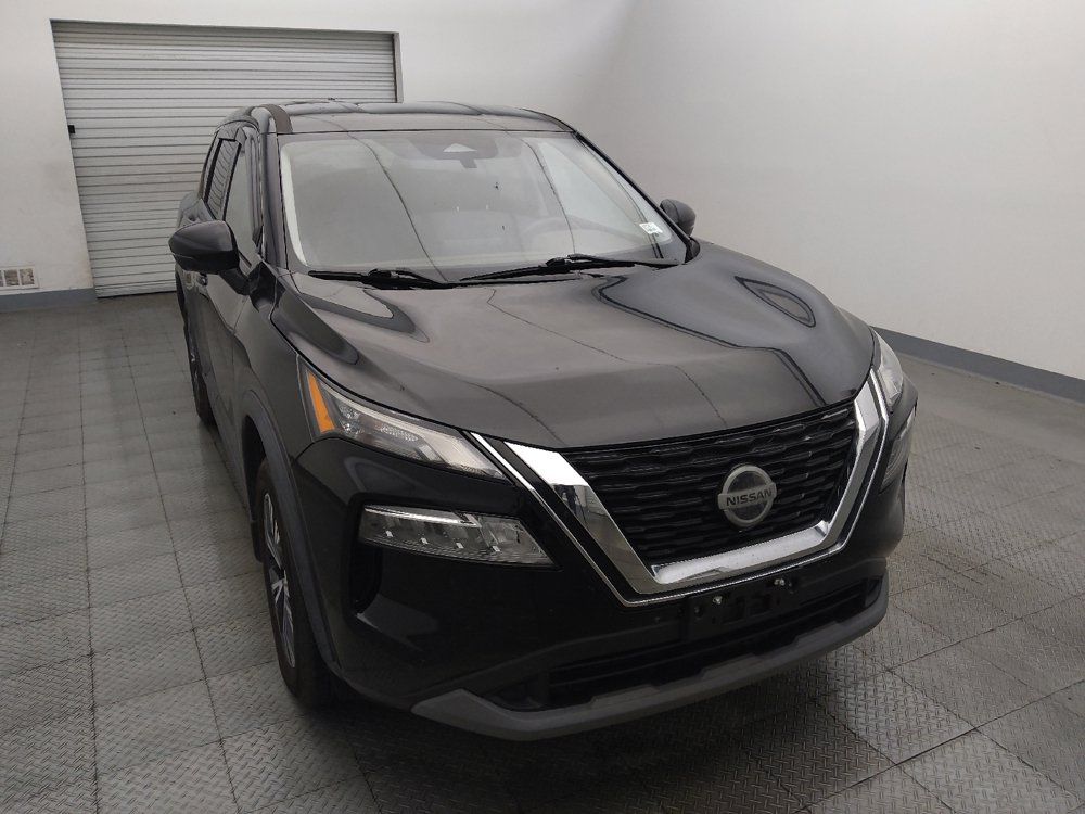 Used 2021 Nissan Rogue SV FWD image 14