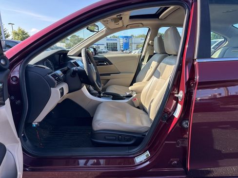 Used 2016 Honda Accord EX-L image 4