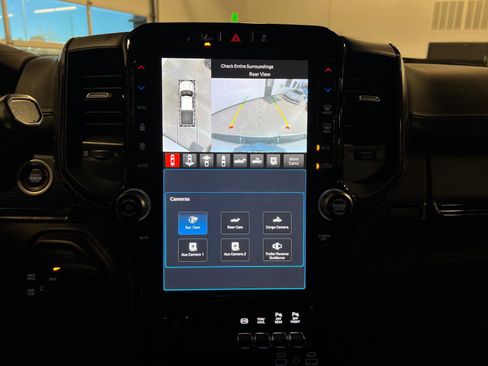 Used 2023 RAM 2500 Limited image 18