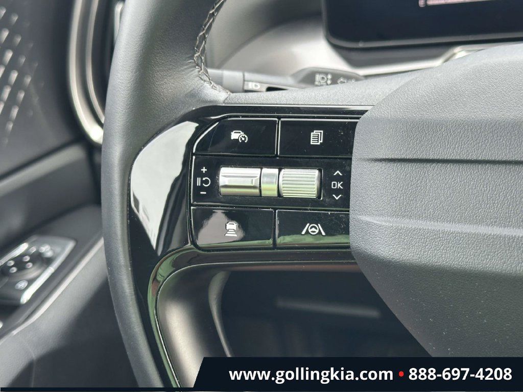 Certified 2026 Kia Sorento EX AWD/4WD image 22