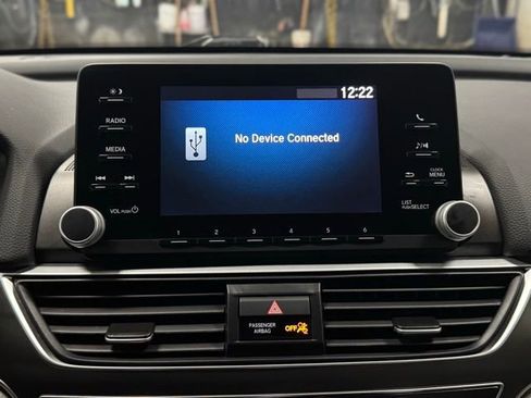 Used 2020 Honda Accord LX image 30