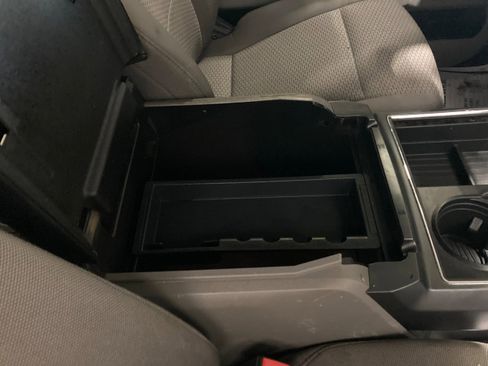 Used 2021 Ford F250 XLT w/ FX4 Off-Road Package image 8