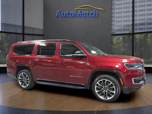 Used 2023 Jeep Wagoneer L Series II w/ Convenience Group I AWD/4WD image 14