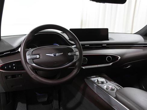 Certified 2022 Genesis GV70 2.5T w/ Advanced Package image 6