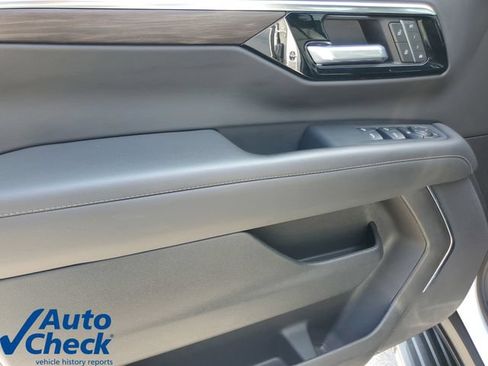 Used 2025 Chevrolet Tahoe LT AWD/4WD image 21