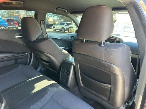 Used 2019 Dodge Charger SXT w/ Blacktop Package image 47