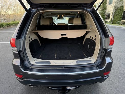 Used 2014 Jeep Grand Cherokee Limited w/ Luxury Group II image 7