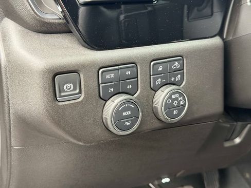 Used 2025 Chevrolet Silverado 1500 RST w/ Convenience Package II AWD/4WD image 25